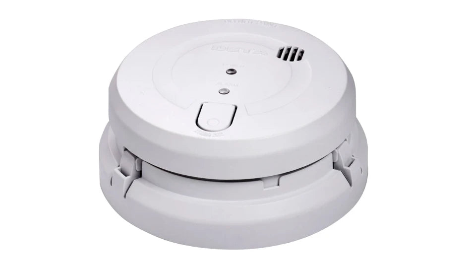 Deta Optical Smoke Alarm 240V with 9V Replaceable Battery Back Up 1163