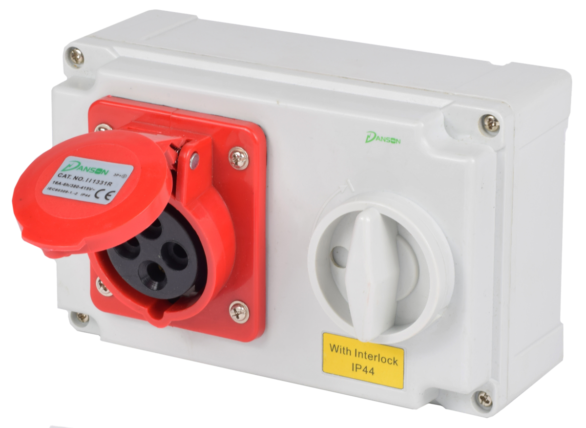 16A 3P+N+E 380-415v Interlock Switched Socket 6h – IP44 Danson