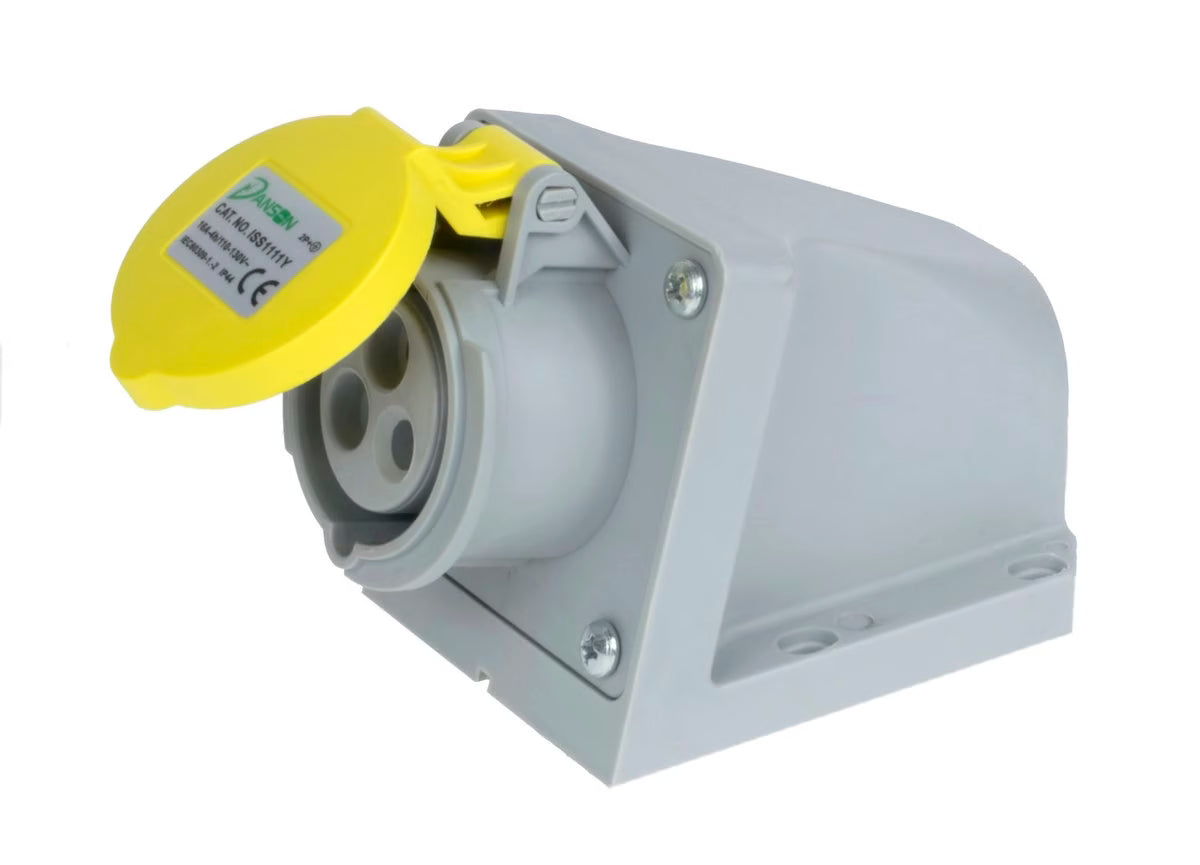 Danson 16A 2P+E 110-130v Surface Socket 4h – IP44
