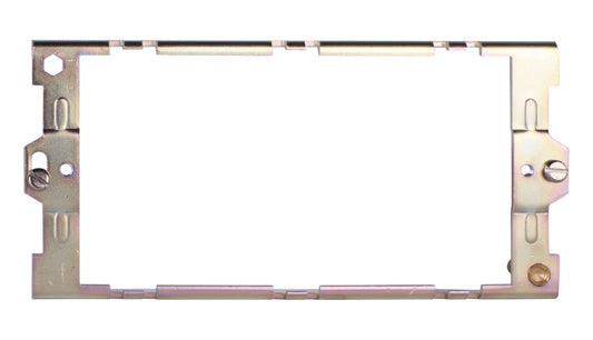 Deta 3 Gang Grid Frame G3403